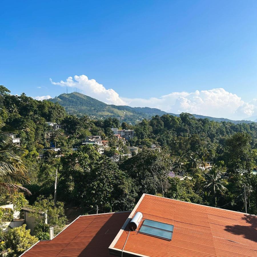 Cliveland Residence 康提 外观 照片