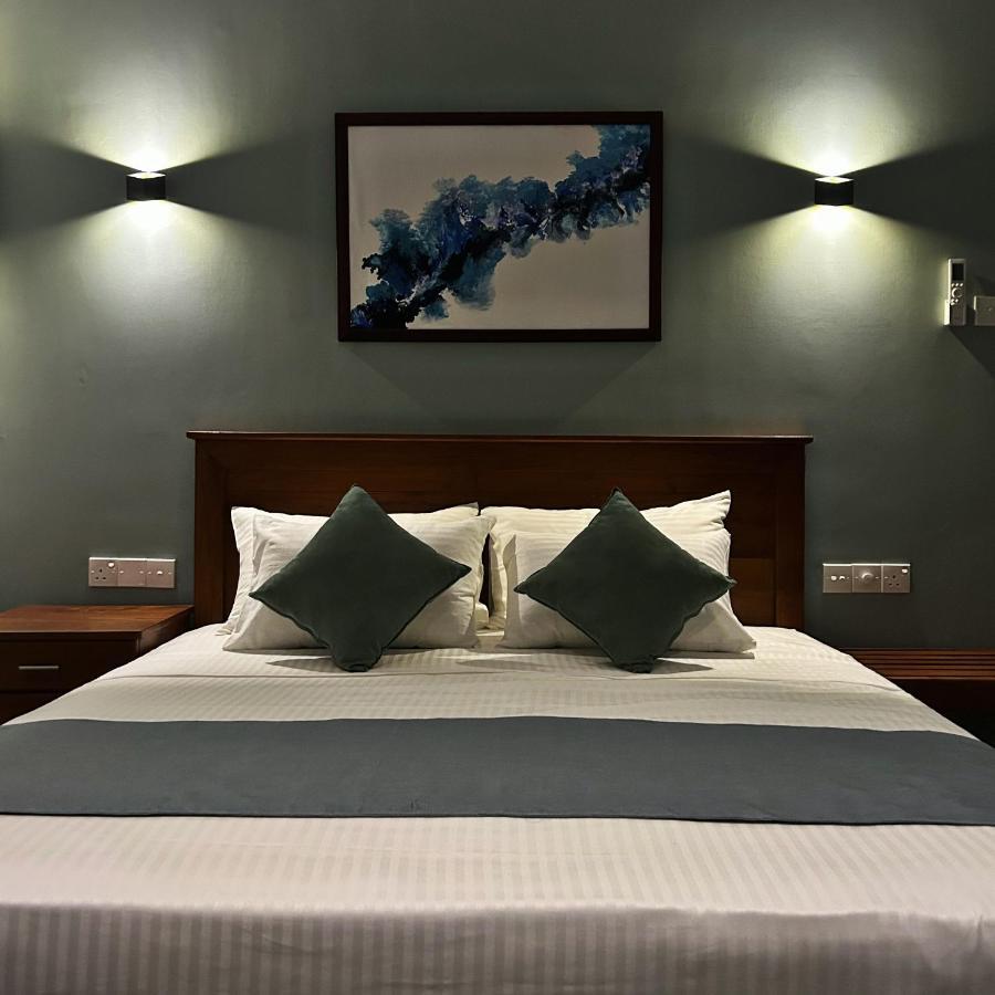 Cliveland Residence 康提 外观 照片